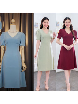 kudapy kudapy เดรสสั้นสีเขียวพิตาชิโอ/สีฟ้าอมเทา/สีแดง คอวี ดีเทลจีบแขนตุ๊กตา เอวตีเกร็ดหน้า ใส่แล้วมีช่วงเอวยาว วัยรุ่น วัยทำงาน