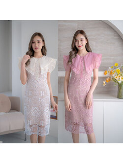 kudapy เดรสสั้นสีชมพู/สีขาว ทรงเข้ารูป ผ้าถักลายดอกคอปกบัว มีซับใน แต่งซิปด้านหลัง