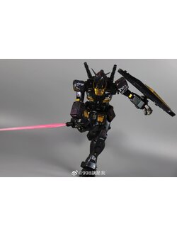 โมจีน 670801670801 DABAN 1/6O RX-78-2 Unleashed Polarized Coating Ver