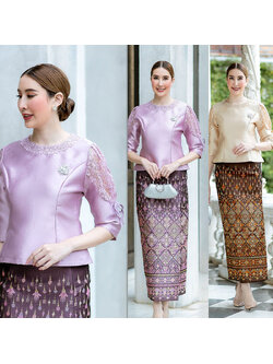 kudapy ชุดเซ็ทเสื้อ+ผ้าถุงสีม่วง/สีน้ำตาลทอง ตัวเสื้อใช้ผ้าเนื้อดี ช่วงแขนตัดแต่งลูกไม้ ตัวเสื้อมาพร้อมซับในเนื้อดีในตัว มีซิปหลัง