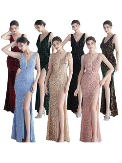 kudapy ชุดราตรียาวผ้ากริสเตอร์ คอวี แขนกุด โชว์หลัง ผ้าแต่งเพชร สีทองโรสโกลด์,สีเขียว,สีแดงเบอร์กันดี้,สีฟ้า,สีดำ,สีชมพู,สีน้ำเงินดิ้นทอง