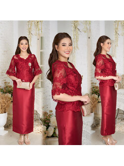 kudapy ชุดเซทสีแดงไวน์ ผ้าไหมญี่ปุ่นเนื้อหนา เสื้อคอวีแต่งลูกไม้เนื้อนิ่ม แขนระบาย เย็บไล่ความยาวให้ทรงแขนเสื้อเก๋