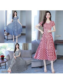 kudapy เดรสยาว/สีดำ/สีแดง/สีกรม ผ้าทอลายสก็อต แขนสั้น ชุดนี้ผ้าทอละเอียดเนื้อนิ่ม