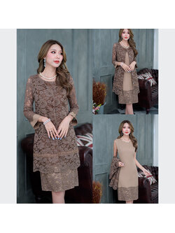 kudapyเดรสสูท+เสื้อคลุมสีน้ำตาล ผ้าพื้นแขนกุดแต่งลูกไม้ ด้านนอกเป็นเสื้อคลุมแขนยาว