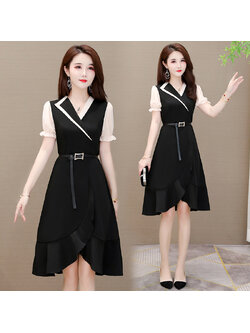 kudapy เดรสสีดำ ใส่ทำงาน ดีไซน์สวยเก๋ คอปก แต่งขอบคอสีครีม พร้อมเข็มขัด