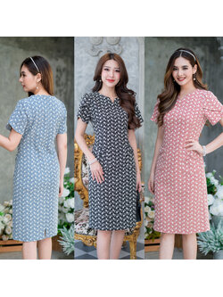kudapy เดรสสั้นสีชมพูอมส้มปูน/สีเทา/ สีฟ้า มีกระเป๋า 2 ข้าง แต่งดีเทลที่แขน เนื้อผ้าจะค่อนข้างหนา