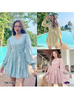 kudapy เดรสสั้นสีชมพู/สีฟ้า/สีเหลือง แขนยาวแต่งย่นไหล่ จับจีบช่วงเอว มีซิปหลัง ผ้าชีฟองไข่มุก