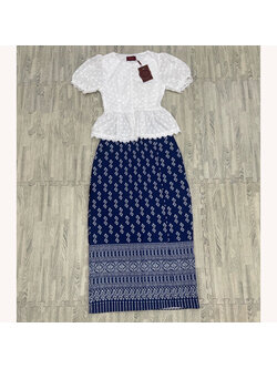 kudapy เซตเสื้อลูกไม้สีขาวแขนจั้ม+ผ้าถุงลายขอพิมพ์ลายสีกรมท่า สวยเรียบหรู ดูแพงมาก ดีไซส์น่ารักๆๆใส่ได้ทุกโอกาส