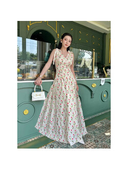 kudapy set เสื้อ+กป ดอกทิวลิป ละมุน สีหวาน ผูกไหล่ งานสวยจริงๆค่ะ ผ้าดีมาก ใส่สบาย เรียบหรูไฮโซ ใส่เที่ยว