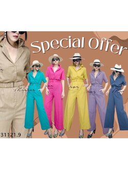 kudapy จัมพ์สูททรงเชิ้ตแขนสั้น แต่งกระดุมตั้งแต่ช่วงอกถึงช่วงเอว กางเกงทรงกระบอกมาพร้อมเข็มขัดย่นๆ