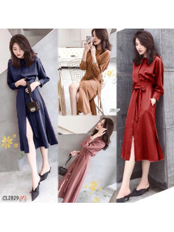 kudapy เดรสยาวสีแดง.ชมพู.น้ำตาล.กรม,ชมพูเข้ม,เทา สีพื้น ความยาวกำลังดี ติดกระดุมด้านหน้าแหวกด้านหน้า ชายกระโปรงผ่าข้าง