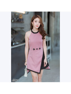 kudapy เดรสสั้นสีชมพู,สีขาว เว้าไหล่กระโปรงเฉียงใส่แล่วสวยดูดีมากๆ