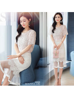 kudapy ชุดเซ็ทเสื้อ+กระโปรงสีครีม