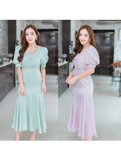 kudapy เดรสยาวสีเขียว/สีชมพู แขนตุ๊กตาคอวีผ้าใส่สบายสวยดูดี คุณหนูมากๆ