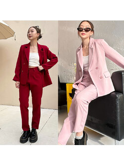 kudapy Set Blazer+กางเกง สีแดง, ชมพู เสื้อสูทแต่งกระดุม4 เม็ด มีซับในทั้งตัว มาพร้อมกับกางเกงขายาวทรงบอก กระเป๋าใช้งานได้จริงทั้งเสื้อกางเกง