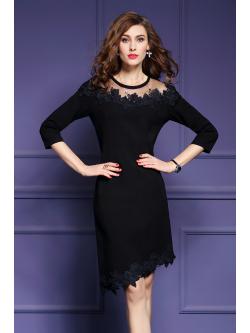 kudapy เดรสสั้นสีดำ คอกลม ผ้าคอทตอนผสมโพลีเอสเตอร์เนื้อนุ่ม แขนสามส่วน เดรสเฉียงข้าง