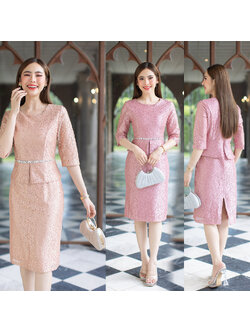 kudapy เดรสสีชมพู /สีโอรส ออกงานสุดหรู ด้านหลังเป็นซิปซ่อน มีซับในทั้งชุด เนื้อผ้าอย่างดี