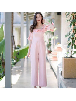 kudapy ชุดจั๊มพ์สูทขายาว ดีเทลแน่นมากค๊าา ทั้งชุดใช้ผ้าพื้นเนื้อดี