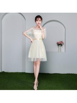 เดรสราตรีออกงาน คลุมไหล่ซีทรู ตัวเดรสลายดอกไม้