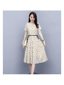 kudapy ชุดเดรสใส่ทำงานผ้าโพลีเอสเตอร์ผสมสีครีม ลายจุดสีน้ำตาล