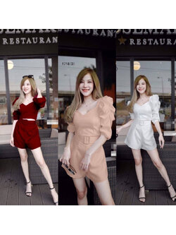 kudapy เซตขาสั้นสีแดง/สีนู้ด/สีขาว 2 ชิ้นเสื้อครอปมีแขน ซิปหลัง+ มาพร้อมกางเกงขาสั้นเอวสม็อกหลัง มีเข็มขัดคาดเอว