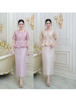 kudapy เดรสยาว ผ้าไหมทั้งชุด ด้านบนเป็นงานแต่งด้วยลูกไม้คอร์ด เดรสทรงสวยเป็นงานเอวระบายรอบตัวหน้าสั้นหลังยาว