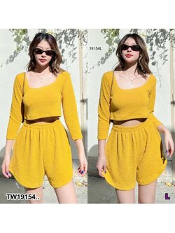 kudapy Set เที่ยวทะเล 2 ชิ้น cropแขน 3ส่วน +กางเกง Best sellers ผ้านุ่มนิ่ม ใส่สบายมว้ากก