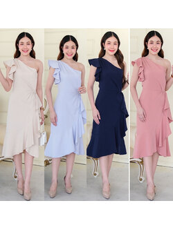 kudapy เดรสสั้นสี กรมท่า/ชมพูเข้ม/ครีมขาว/ฟ้า จีบบ่า+จีบผ้าช่วงแขน กระโปรงหางปลาหวานๆ พริ้วสวย เนื้อผ้าเปเป้ ยืดนิดๆ เรียบหรู