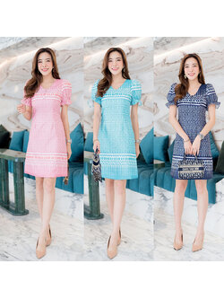 kudapy เดรสสั้นผ้าไทยแขนจั้มไหล่ยกสีชมพู/สีเขียวมิ้น์/สีกรมท่า คอวีแขนจั๊มตุ๊กตาผ้าลายไทย