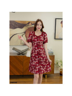 kudapy เดรสสั้นสีแดง กระดุมหน้าดอกเดซี่ ใสสบายสวยดูดี น่ารัก