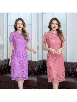 kudapy เดรสสั้นสีม่วง/สีชมพู ลูกไม้เงา ทอลายสวยๆ ลูกไม้เนื้อดี ทรงสวยยอดนิยม เป็นทรงใส่ง่ายดูเรียบหรูใส่ได้ทุกโอกาส