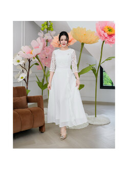 kudapy เดรสลูกไม้ผ้านิ่มทรงแขนศอก กระโปรงยาวผ้าพริ้วแต่ระบายเพิ่มเลเยอร์ให้ชุดดูสวย