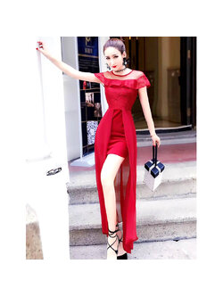 kudapy เดรสยาวสีแดงแนววินเทจ คอกลมแต่งระบายรอบไหล่ ใส่ออกงานสวยหรูหรา