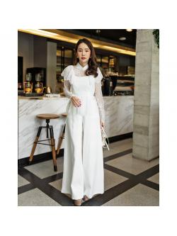 kudapy ชุดเซท 2ชิ้น เสื้อลูกไม้+กางเกงขายาวทรงบาน สีขาว