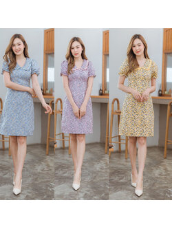 kudapy เดรสสั้ีนสีเหลือง/สีชมพู/สีฟ้า คอบัวกระดุมหน้าลายดอกไม้
