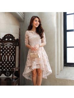 kudapy เดรสสั้นออกงาน ผ้าลูกไม้สีครีม กระโปรงดีไซน์เป็นทรงหน้าสั้นหลังยาว