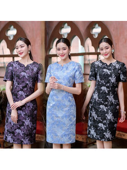 kudapy เดรสสั้นสีฟ้า/สีม่วงดำ/สีดำ แขนสั้น ผ้าทอเนื้อนิ่ม ลายทอดอกไม้3D โทนดอกไม้ใน 1 ดอกทอลายไล่สีถึง 3 เฉด