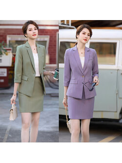 kudapy ชุดสูททำงานผู้หญิงสีเขียวลายทาง/สัม่วง แขนห้าส่วนพร้อมกระโปรง จุดเด่นของชุดนี้คือได้ลุคที่สดใส