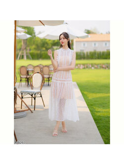 kudapy เดรสยาวสีขาว ใส่ออกงาน ผ้าตาข่ายดีเทลลูกไม้ คอกลมแต่งผ้าระบาย ทรงสวย มีซับในตัว