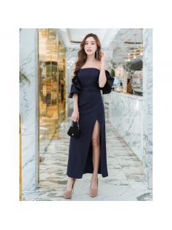 kudapy เดรสยาวสีกรม เปิดไหล่ตัวยาวผ่าหน้า