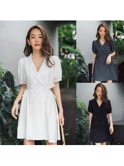 kudapy เดรสทรงสูท มาในลุ๊คเรียบหรู ดูมีคราส แต่งเติม ความเป็นแฟชั่นด้วย การเว้าข้าง มีเชือกรูดเอว