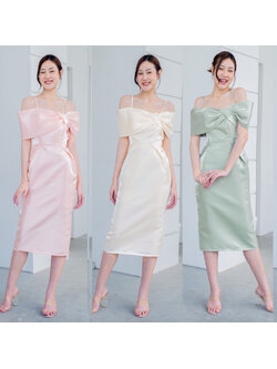 kudapy เดรสสายเดี่ยวเปิดบ่า แต่งจีบโบว์ข้าง กระโปรงสอบ ทรงดินสอ ผ่าหลังเดินสะดวก พรางแขน