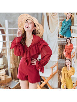 kudapy เซ็ทเสื้อแขนยาวสีส้มอิฐ,เขียว,แดง,เหลือง แต่งระบายด้านหน้า แมชกับเกางเกง