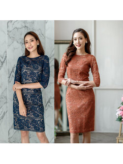 kudapy เดรสสั้นสีกรม/สีน้ำตาล ผ้าลูกไม้ลายดอกไม้สลับลายขวาง คอปาด แขนสี่ส่วน กระโปรงเข้ารูปทรงสอบ สวยแพงคลาสสิคสุดๆ