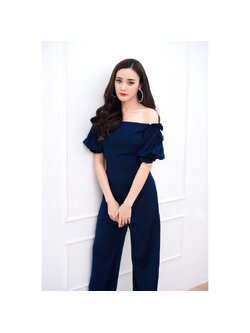 kudapy จั้มสูทขายาวสีไวน์แดง/สีน้ำเงินกรมท่า ทรงเปิดไหล่ แขนสั้น ขายาวปลายบานค่ะ