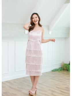 เดรสสายเดี่ยวสีชมพูอ่อน ทรงปล่อย แต่งด้วยเส้นไหม