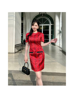 kudapy เดรสพิมพ์ลาย กราฟฟิคสีแดงดำ งานสวยจริง ผ้าดีมาก ใส่สบาย