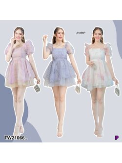 kudapy เดรสสั้นสีขาว/สีชมพู/สีเทา แขนตุ๊กตา ผ้าย่นแต่งกลิตเตอร์ ใส่แล้วไม่ร้อน โทนสีใส่ง่าย ดีไซน์สวย