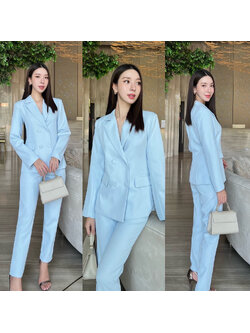 kudapy Setsuit สไตล์เกาหลี วเสื้อแต่งกระดุมด้านหน้า 4 เม็ด มีซับในทั้งชุด เย็บตีเกล็ดให้เข้ารูปสวย ปลายแขนเสื้อแต่งกระดุมให้ดูสวย