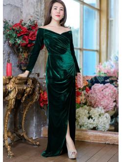 เรสยาวผ้ากำมะหยี่สีเขียว ปาดไหล่รุ่นแขนยาว